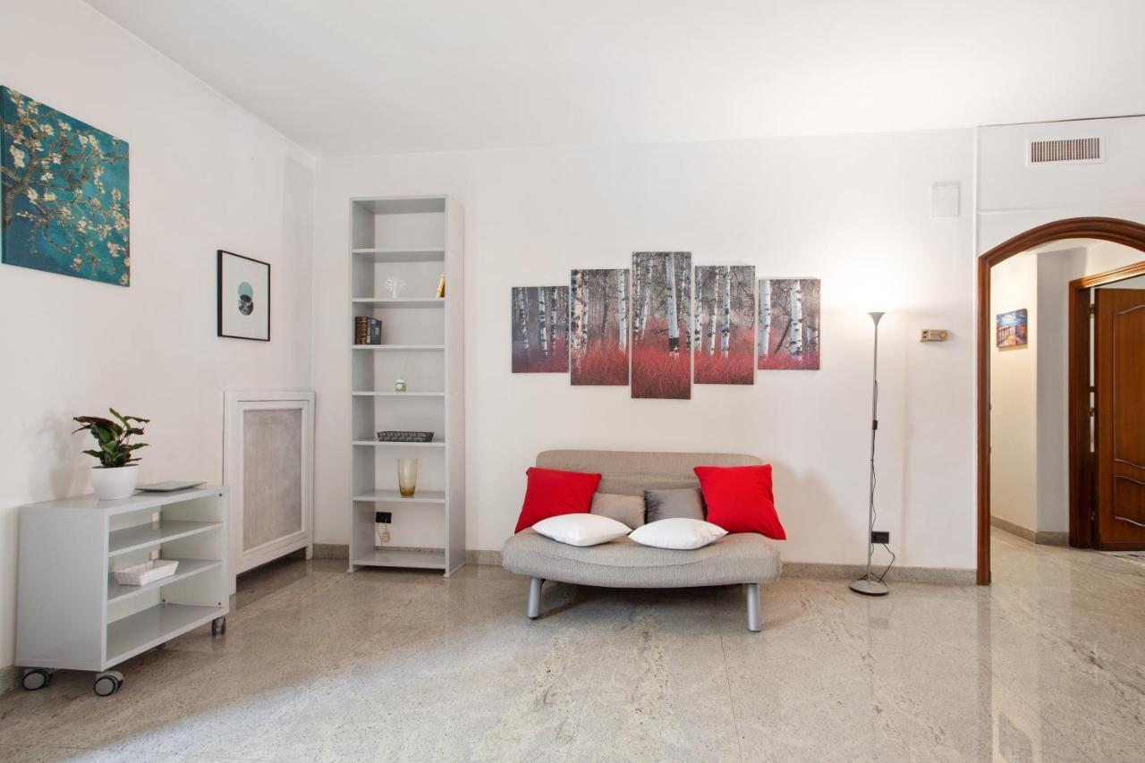 Pane & Pomodoro Beach Roomy Flat Bari Ngoại thất bức ảnh