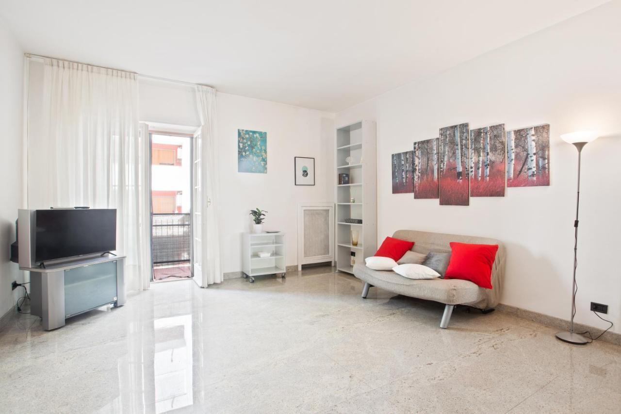 Pane & Pomodoro Beach Roomy Flat Bari Ngoại thất bức ảnh