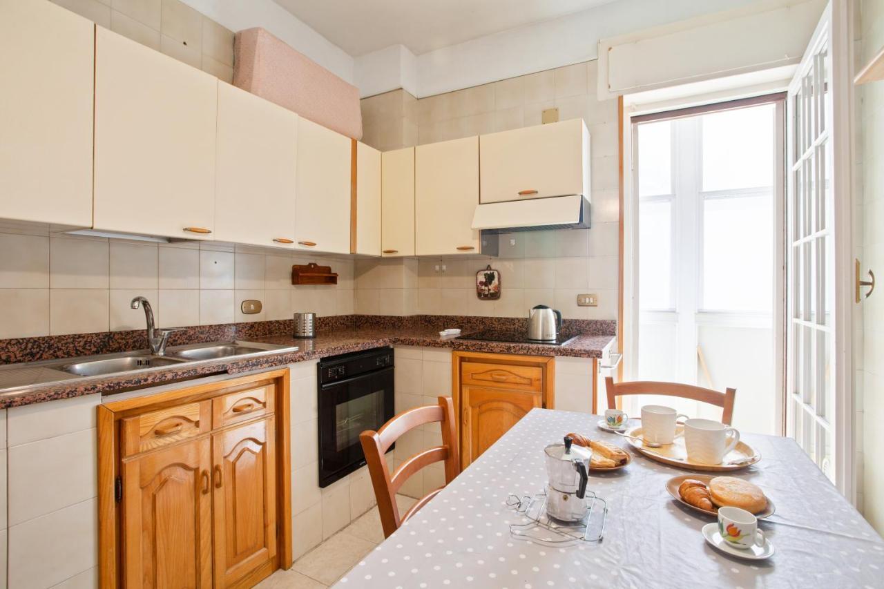 Pane & Pomodoro Beach Roomy Flat Bari Ngoại thất bức ảnh